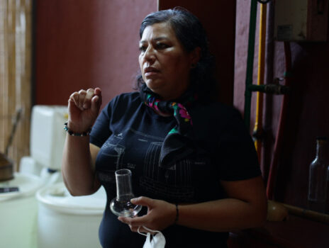 Karina Abad, Maestra Destiladora of Los Nahuales